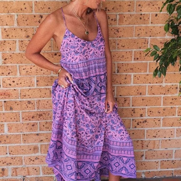 Boho chic Floral print Criss Cross Back Maxi dress - Picture 4 of 8